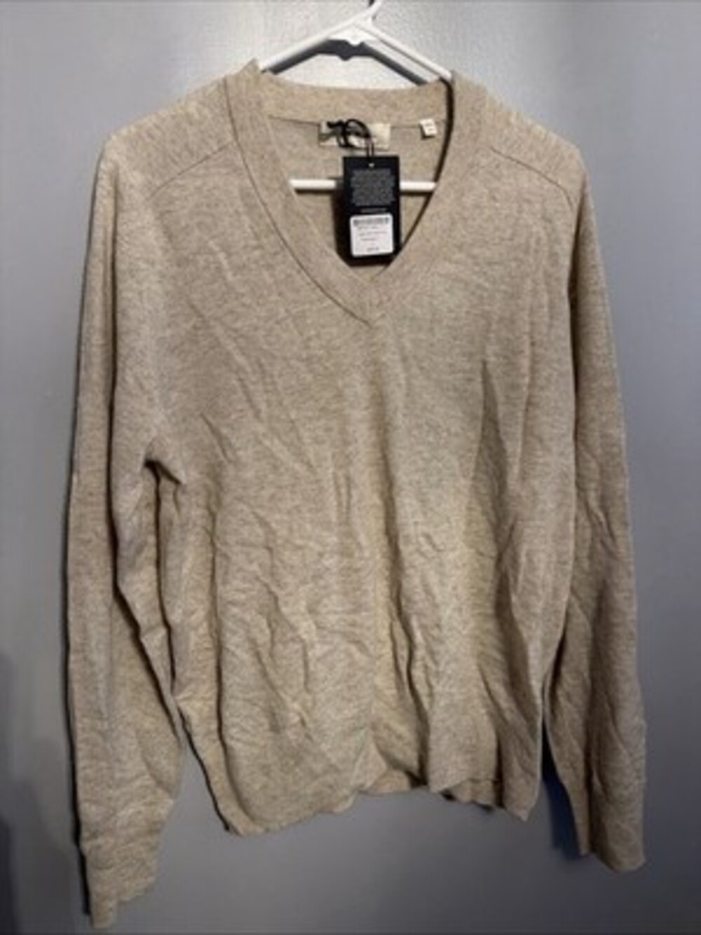 Buck Mason Men’s Large Light Oat California Cashmere V Neck
